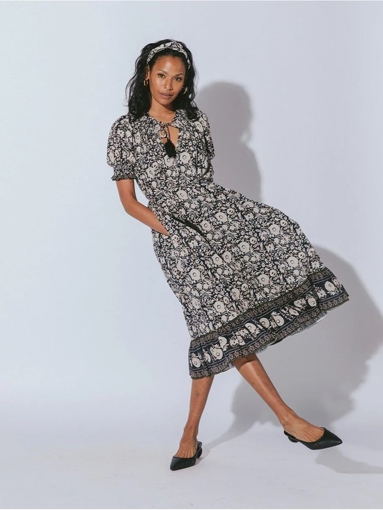 Cleobella Dresses & Skirts - Cleobella - Black and White Floral Midi Dress with Puff Sleeves